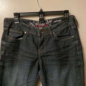 Refuge Flirty Everyday Skinny Jeans